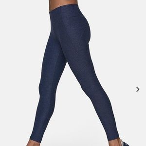 Outdoor Voices Warm-Up Leggings 7/8 - Navy